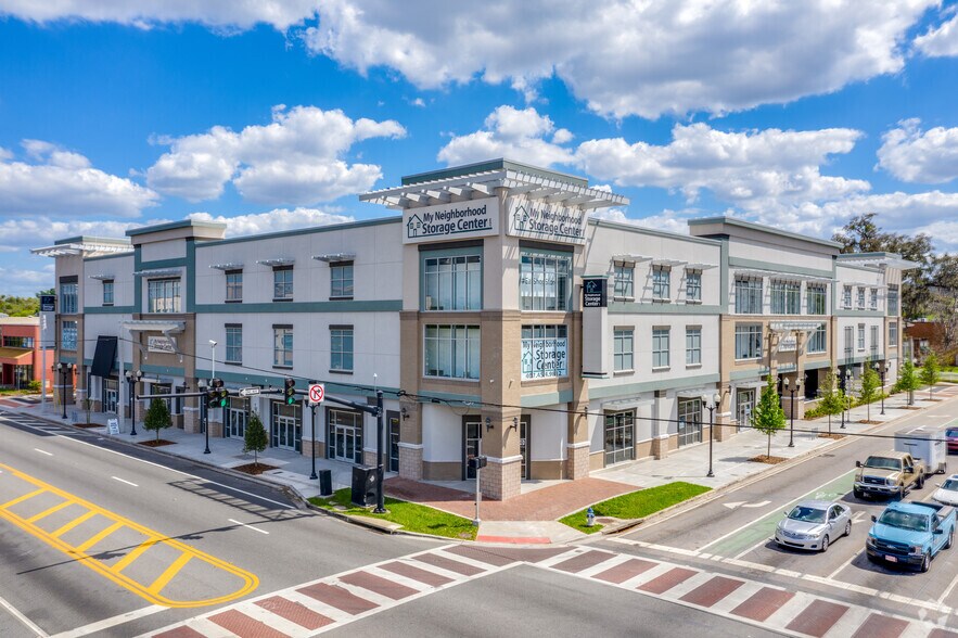 More Photos Of 100-108 E Colonial Dr, Orlando Specialty For Lease