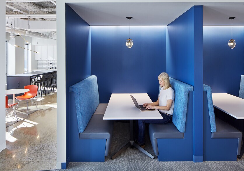 More Photos Of 733 Marquette Ave, Minneapolis Unknown For Lease