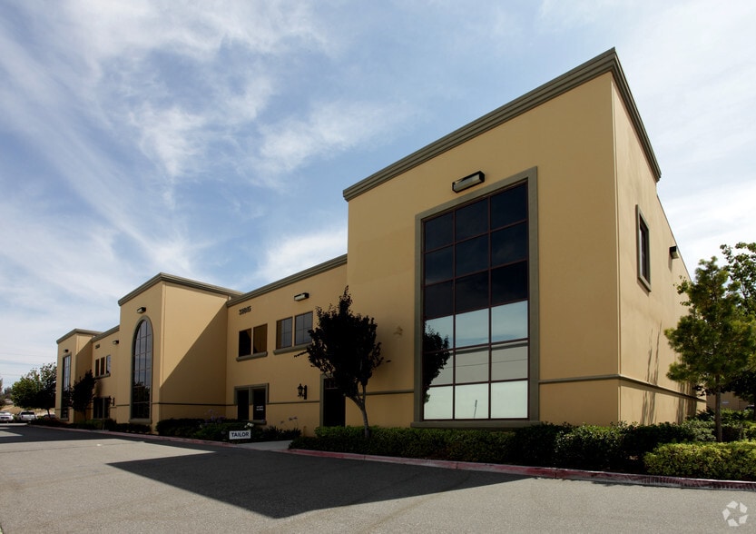 More Photos Of 32819 Temecula Pky, Temecula Unknown For Lease