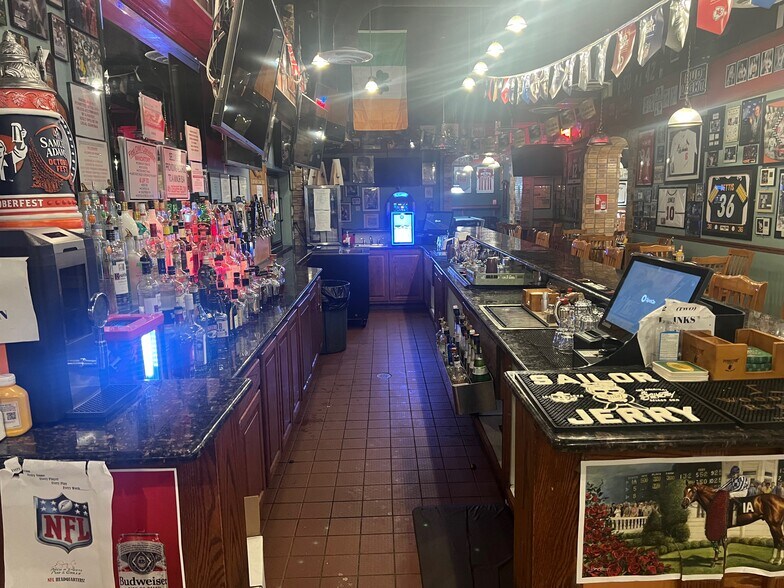 More Photos Of 107 W Coal Ave, Gallup Restaurant For Sale