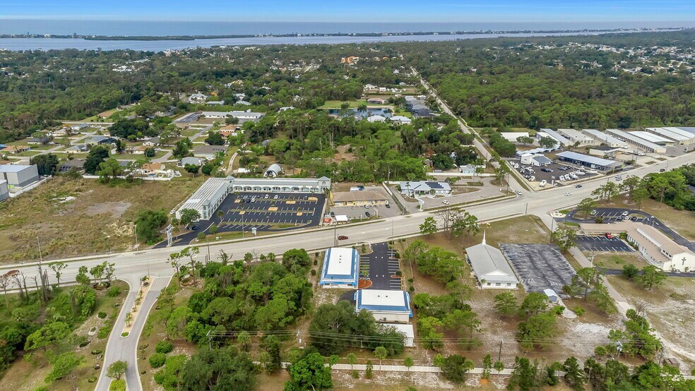 More Photos Of 655 N Indiana Ave, Englewood Medical For Sale