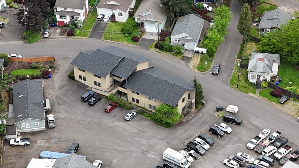 Primary Photo Of 501 Pleasant Ave, Oregon City Office For Sale