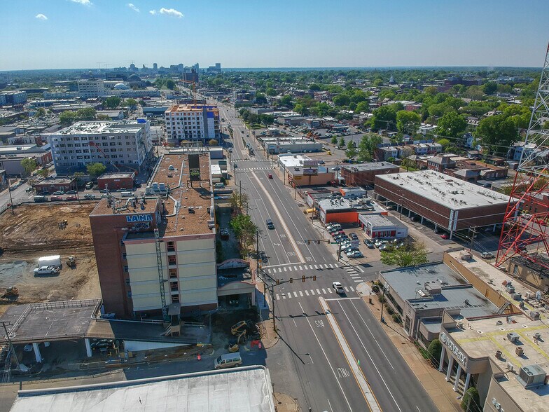 More Photos Of 3217 W Broad St, Richmond Storefront Retail Office For Sale