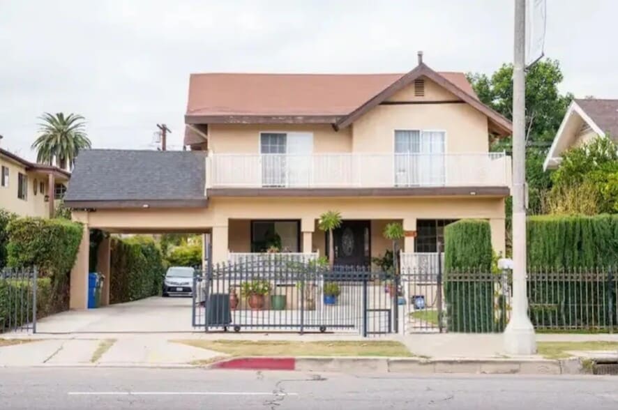 More Photos Of 1215 Crenshaw Blvd, Los Angeles Land For Sale