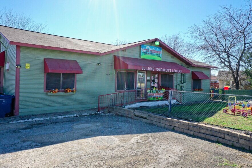 More Photos Of 5310 Interstate Highway 35 S, San Antonio Schools For Sale