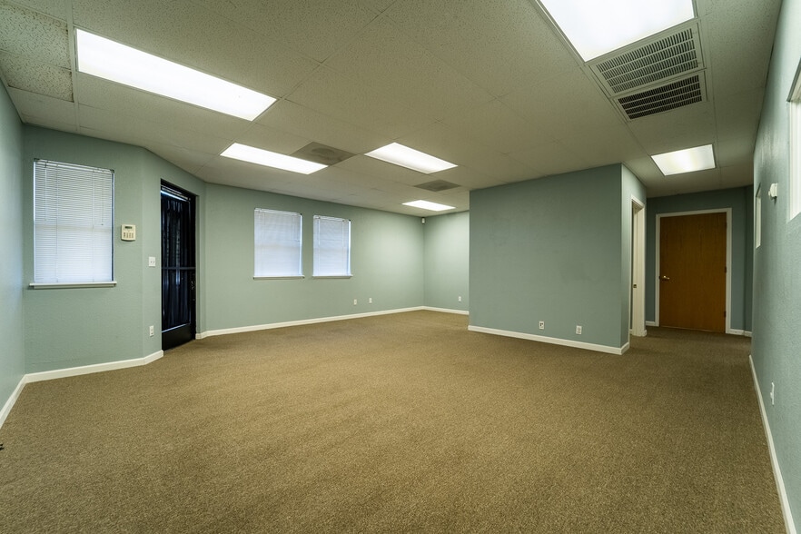 More Photos Of 1215 Plumas St, Yuba City Medical For Lease