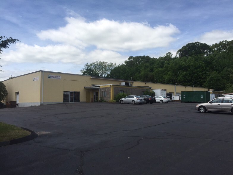 More Photos Of 71 S Turnpike Rd, Wallingford Manufacturing For Lease