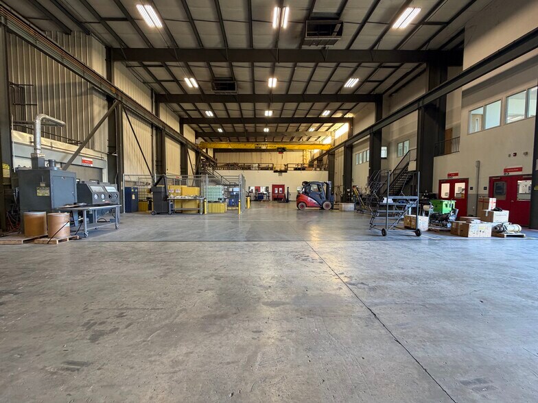 More Photos Of 109 Parkway E, Pell City Manufacturing For Sale