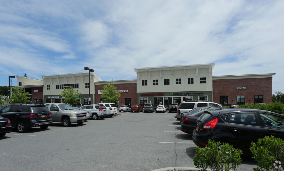 More Photos Of 46 Marion Ave, Saratoga Springs Storefront Retail Office For Lease