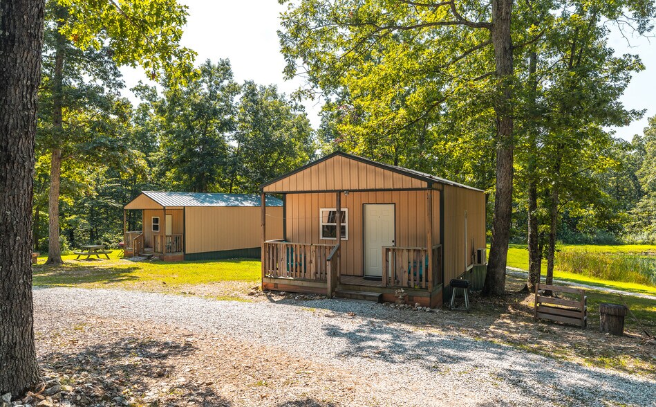 More Photos Of 11726 Highway K, Jadwin Hotel For Sale