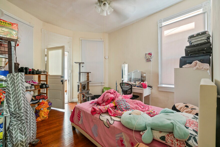 More Photos Of , Baltimore Multifamily For Sale