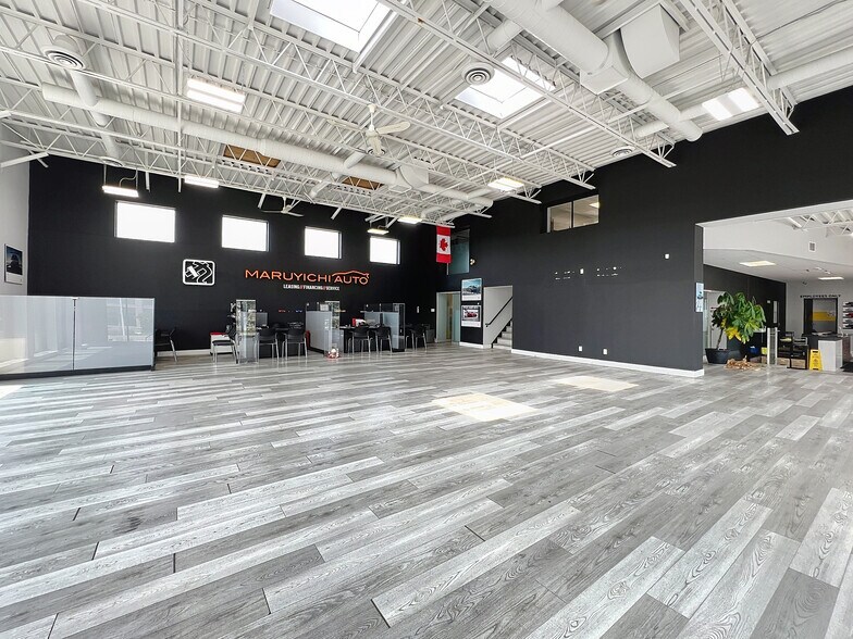 More Photos Of 11262 Yonge St, Richmond Hill Auto Dealership For Sale