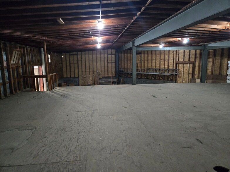 More Photos Of 9170 Transit Rd, East Amherst Warehouse For Sale