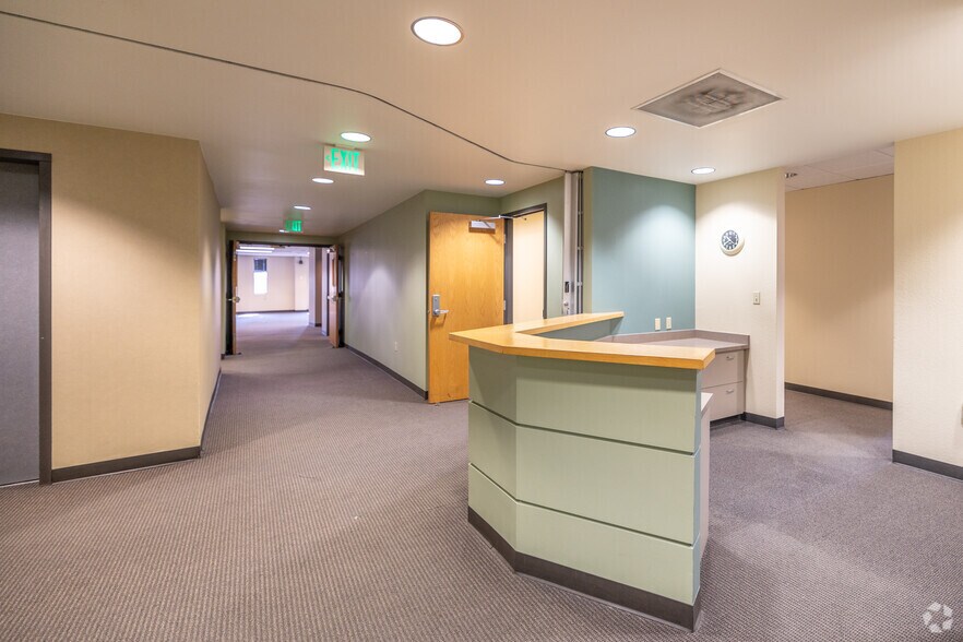 More Photos Of 800 N Grant St, Denver Office For Sale