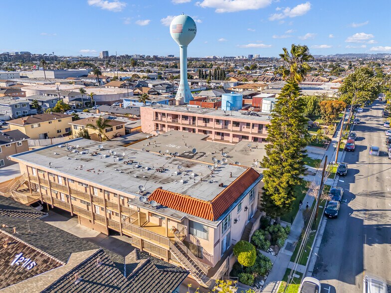 More Photos Of 12705 Ramona Ave, Hawthorne Apartments For Sale