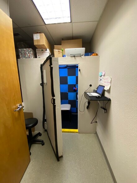 More Photos Of 1501 Oakdale Rd, Modesto Medical For Lease