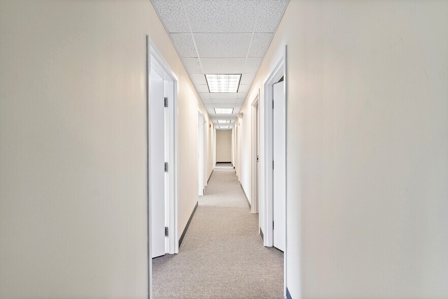 More Photos Of 555 S Andrews Ave, Pompano Beach Medical For Sale