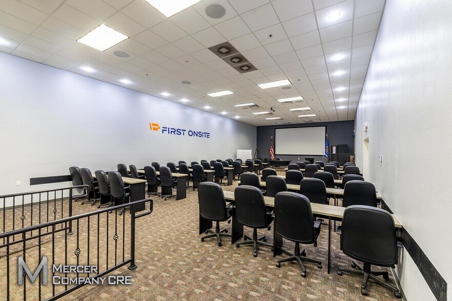 More Photos Of 3300 N Santa Fe Ave, Oklahoma City Warehouse For Sale
