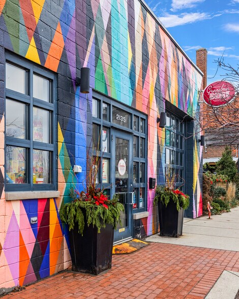 More Photos Of 2564 Michigan Ave, Detroit Storefront Retail Residential For Sale