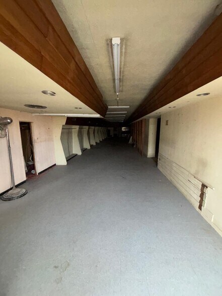More Photos Of 975 Broadway St, Buffalo General Retail For Sale