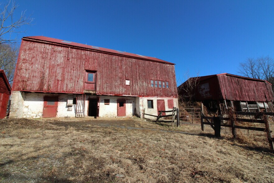 More Photos Of 50 County Road 639, Bloomsbury Specialty For Lease