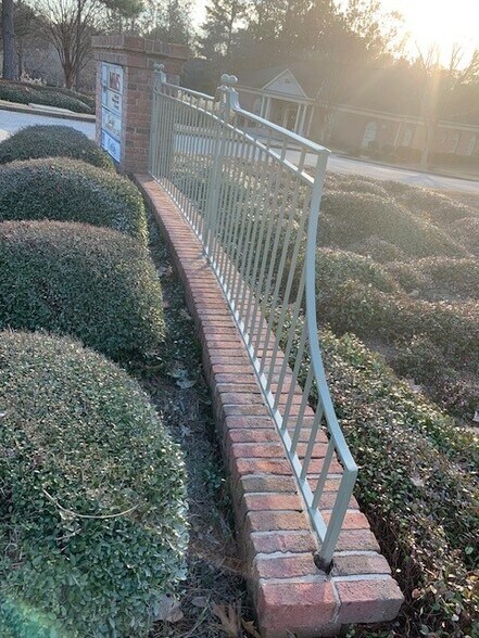 More Photos Of 2421 Brookstone Centre Pky, Columbus Medical For Sale