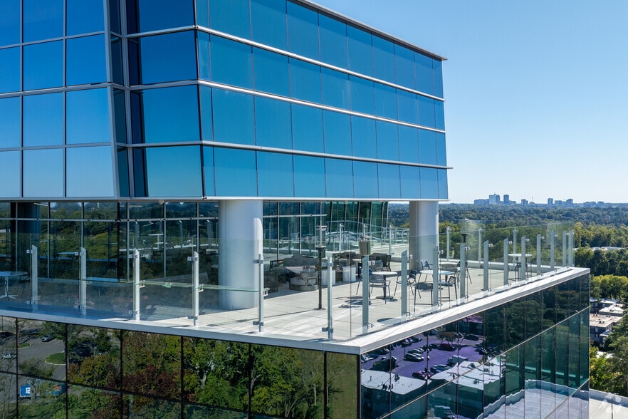 More Photos Of 1000 Social St, Raleigh Office For Lease