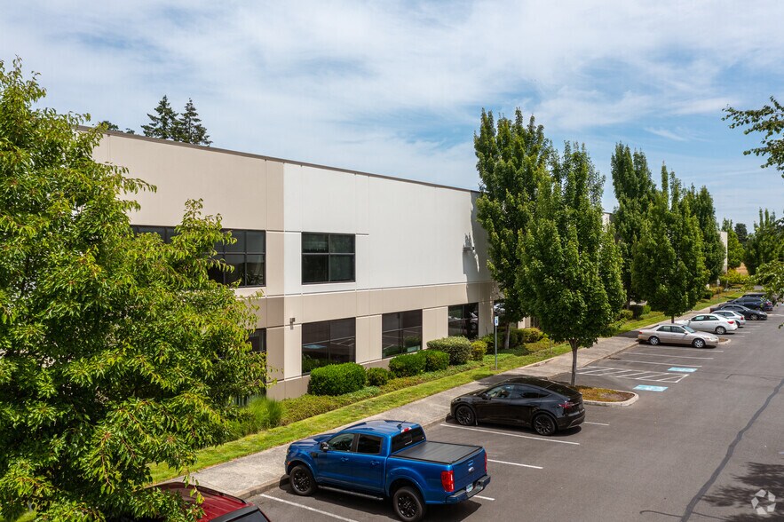 20050 SW 112th Ave, Tualatin, OR 97062 Warehouse For Sale