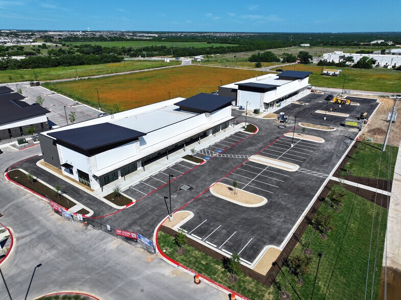 More Photos Of Pointe 183, Leander General Retail For Lease