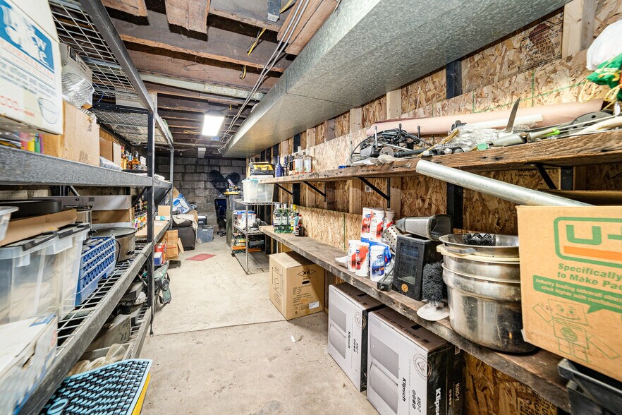 1317 Cass Ave, Bay City, MI 48708 Sports And Entertainment For Sale