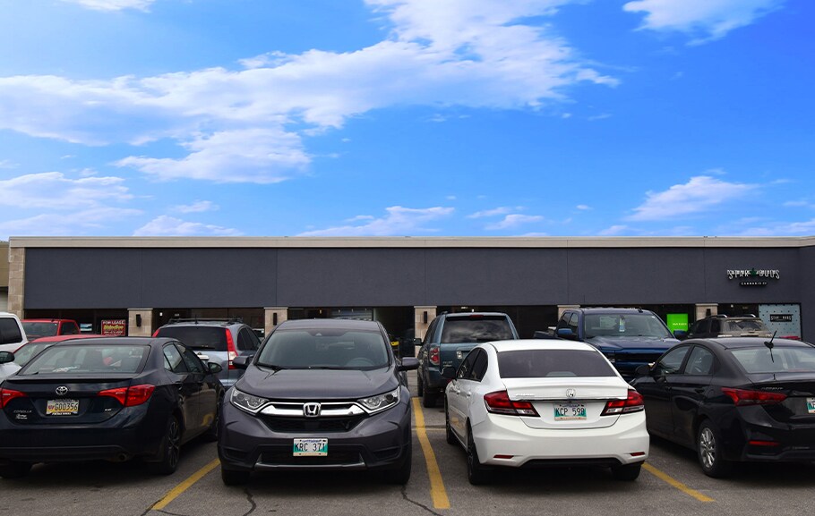 More Photos Of 2517-2525 Portage Ave, Winnipeg General Retail For Lease