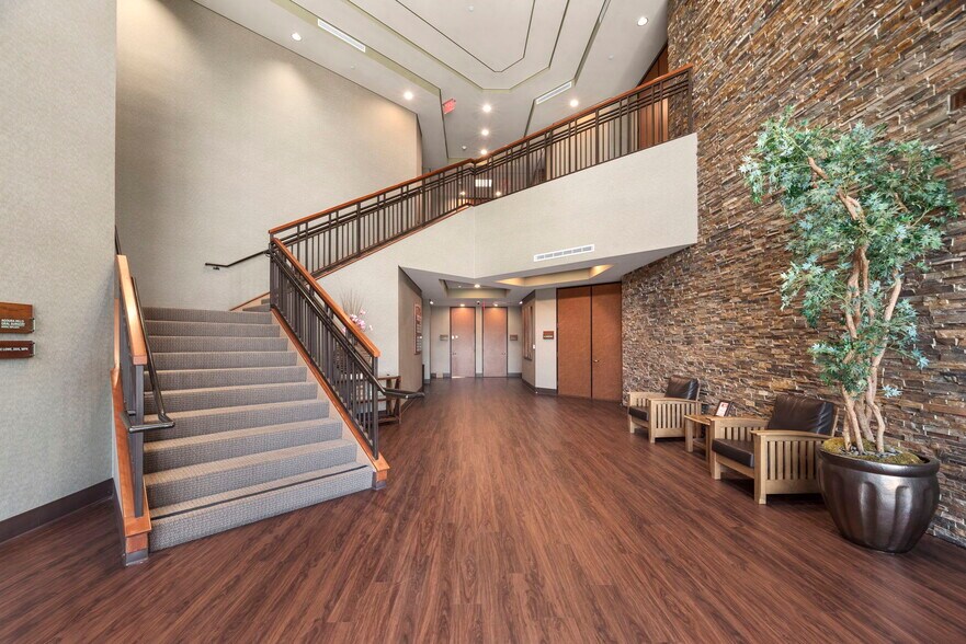 More Photos Of 30300 Agoura Rd, Agoura Hills Office For Sale