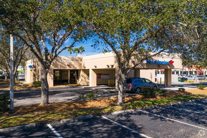More Photos Of 5301-5553 Fruitville Rd, Sarasota Unknown For Lease