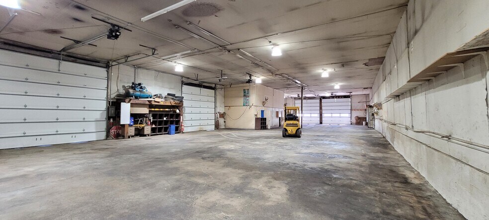 More Photos Of 3105 Vaughn Rd, Great Falls Industrial For Sale
