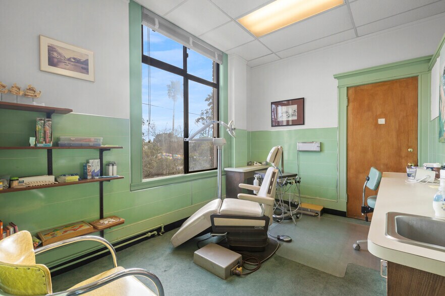 More Photos Of 2780 Mission St, San Francisco Flex For Lease