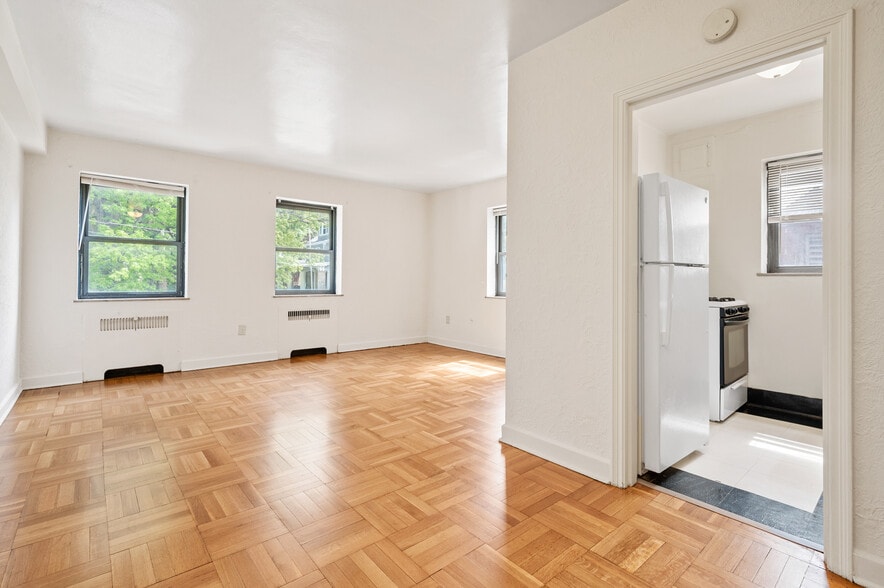 More Photos Of 3336 Brownsville Rd, Pittsburgh Apartments For Sale