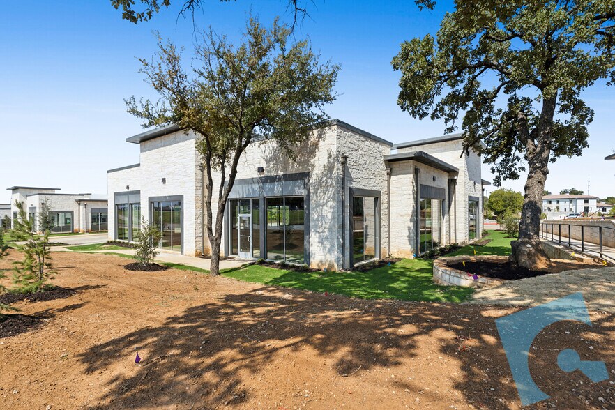 More Photos Of 2520 E State Highway 114, Southlake Medical For Lease