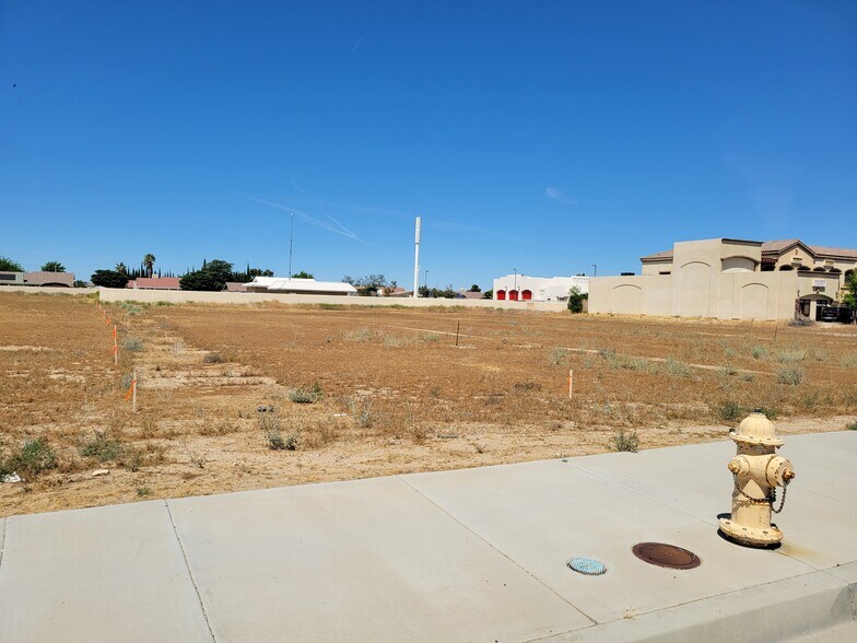 More Photos Of Apple Valley Rd, Apple Valley Land For Sale