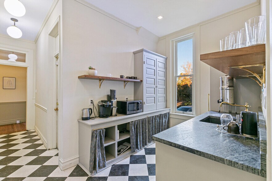 More Photos Of 1557 Ogden St, Denver Office Residential For Sale