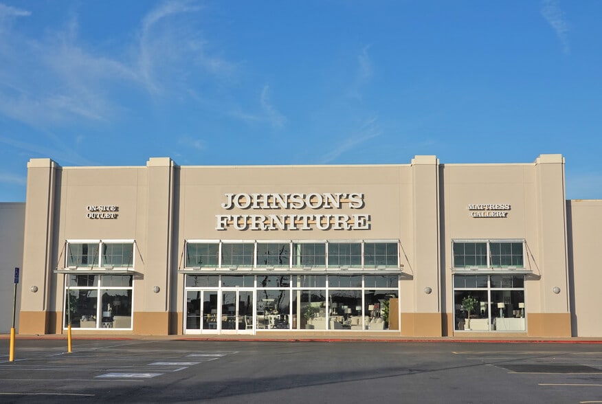 More Photos Of 2001 Airline Dr, Bossier City Unknown For Lease