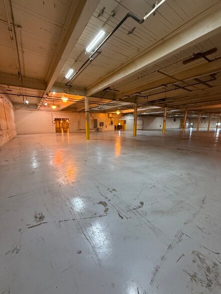 Primary Photo Of 422B N 3rd St, Albemarle Warehouse For Lease