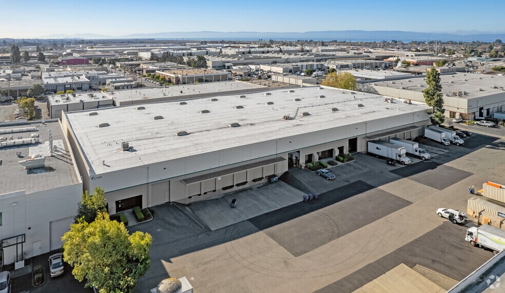 More Photos Of 2446-2476 Verna Ct, San Leandro Unknown For Lease