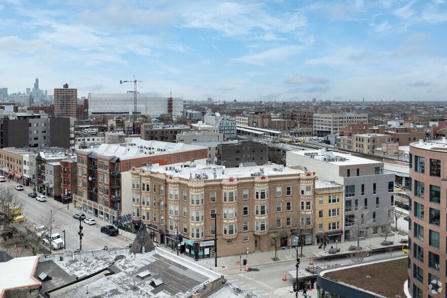 More Photos Of 3264-3270 N Clark St, Chicago Apartments For Lease