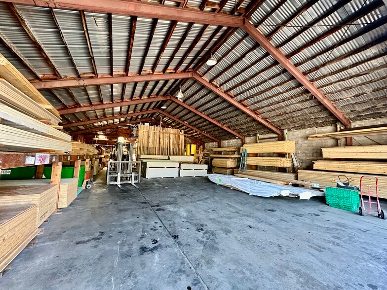 More Photos Of 54200 Pine Crest Ave, Idyllwild-Pine Cove Storefront Retail Office For Sale