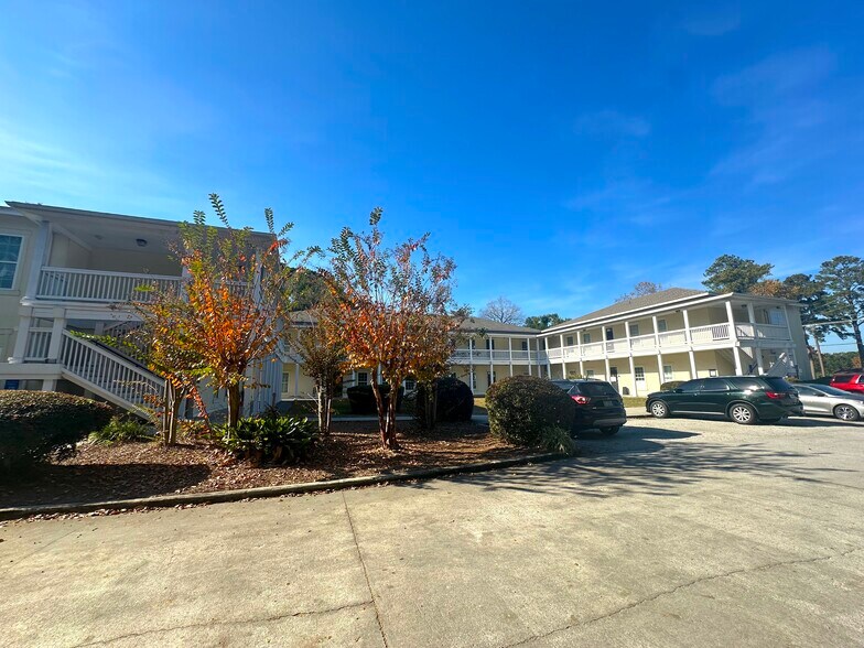 More Photos Of 1149 Cornell Ave, Savannah Medical For Lease