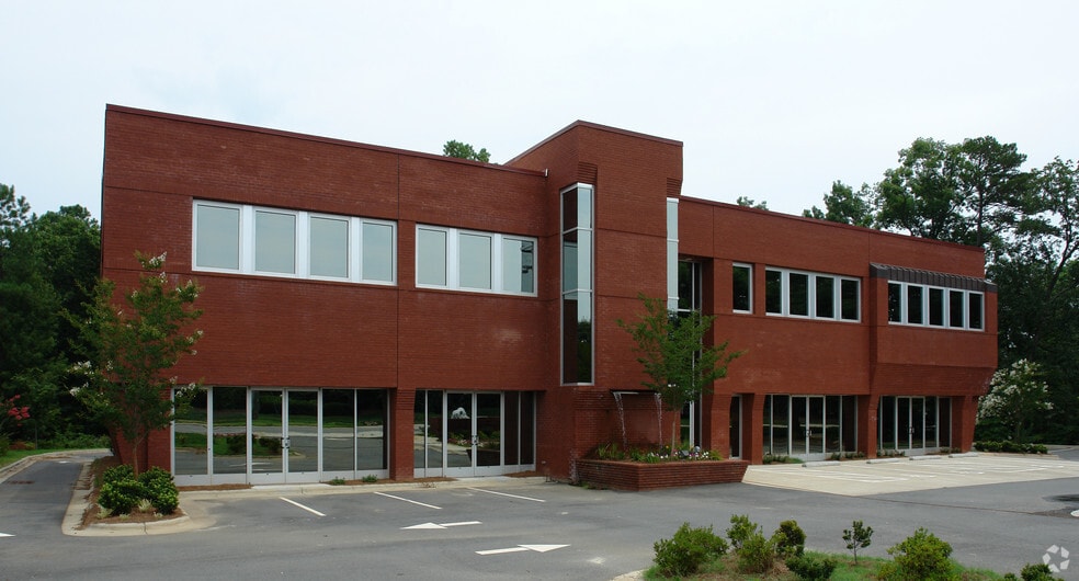 More Photos Of 5720 Creedmoor Rd, Raleigh Medical For Sale