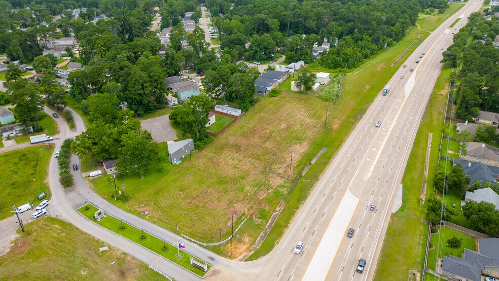 More Photos Of 17100 Highway 105 W, Montgomery Land For Lease