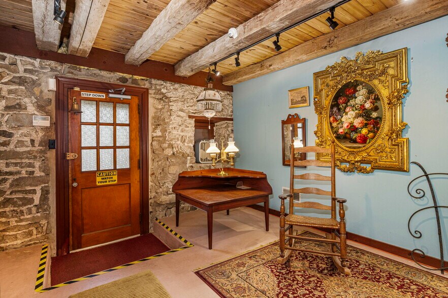 More Photos Of 1041 Reading Ave, Boyertown General Retail For Sale