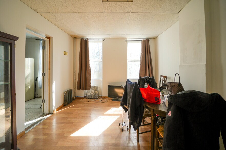 More Photos Of 296 Suydam St, Brooklyn Multifamily For Sale