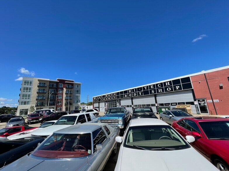 More Photos Of 666 E Northwest Hwy, Arlington Heights Land For Sale